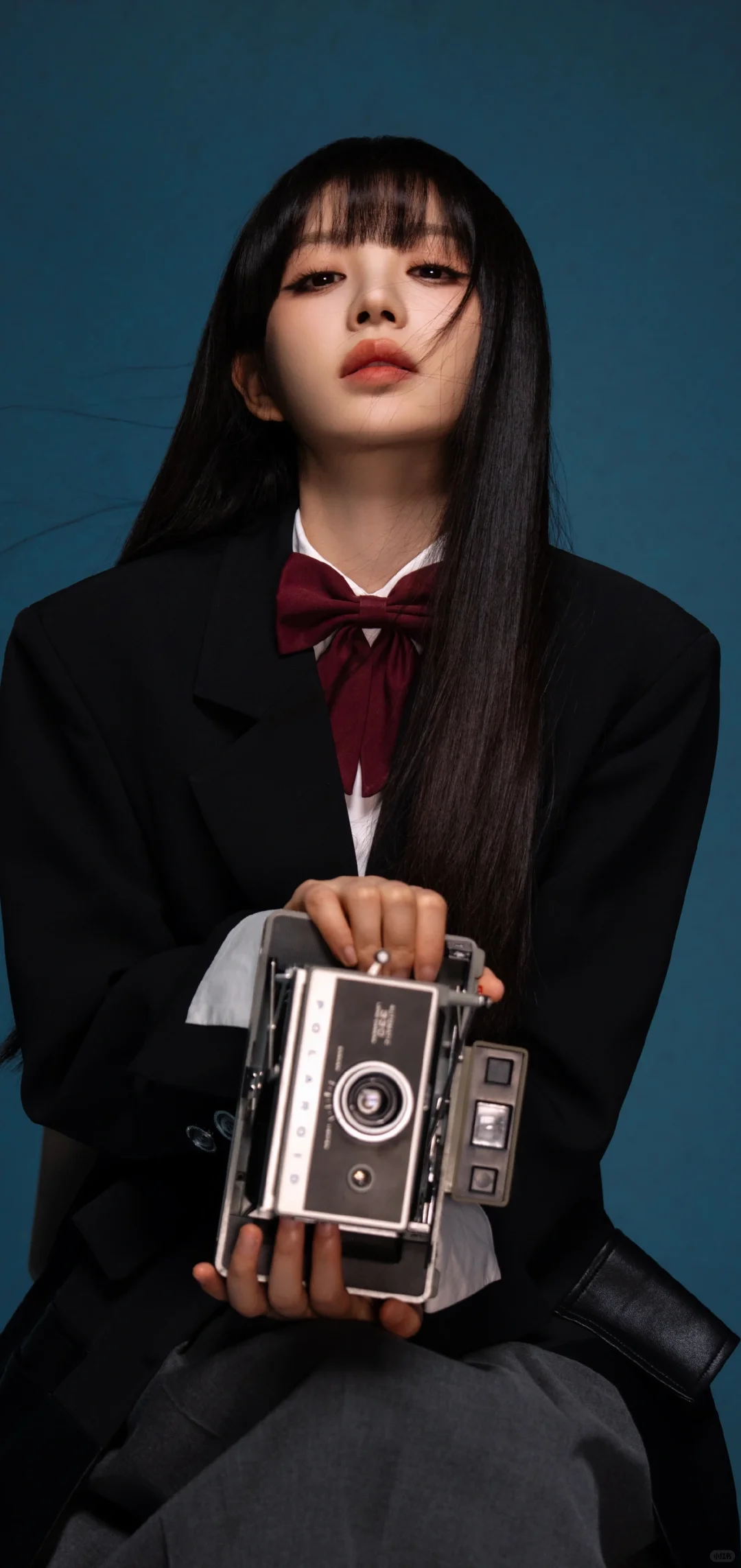 田曦薇壁纸！甜妹的美式证件照～