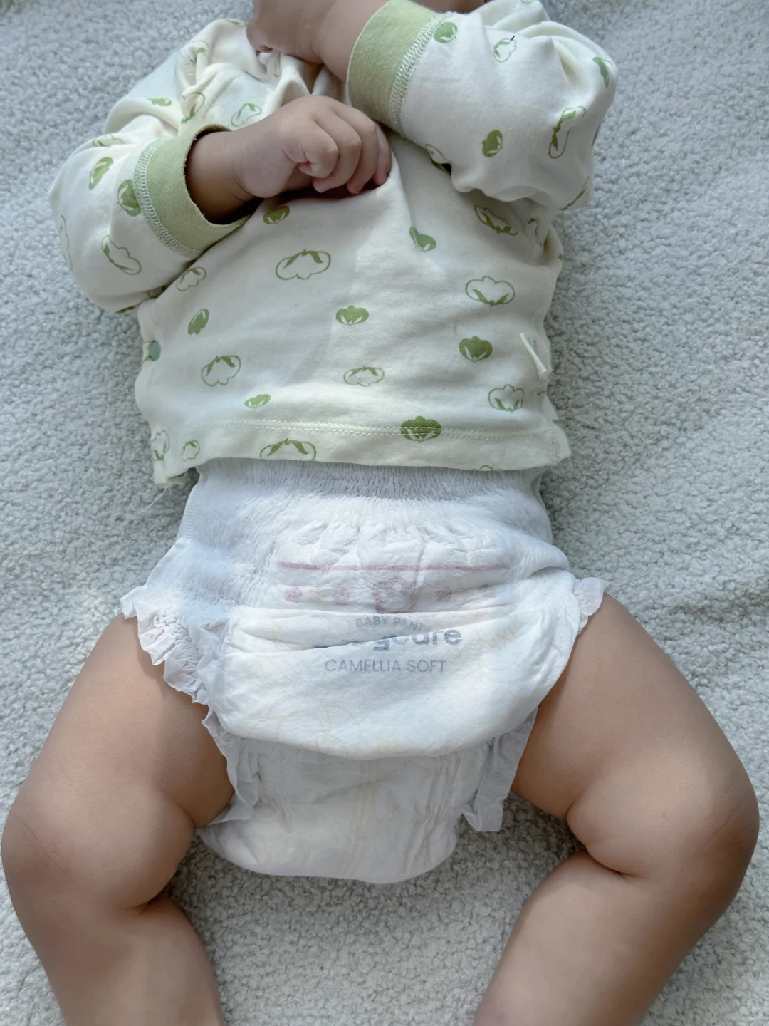 明星同款 | 跟着女神郭碧婷一起选纸尿裤～