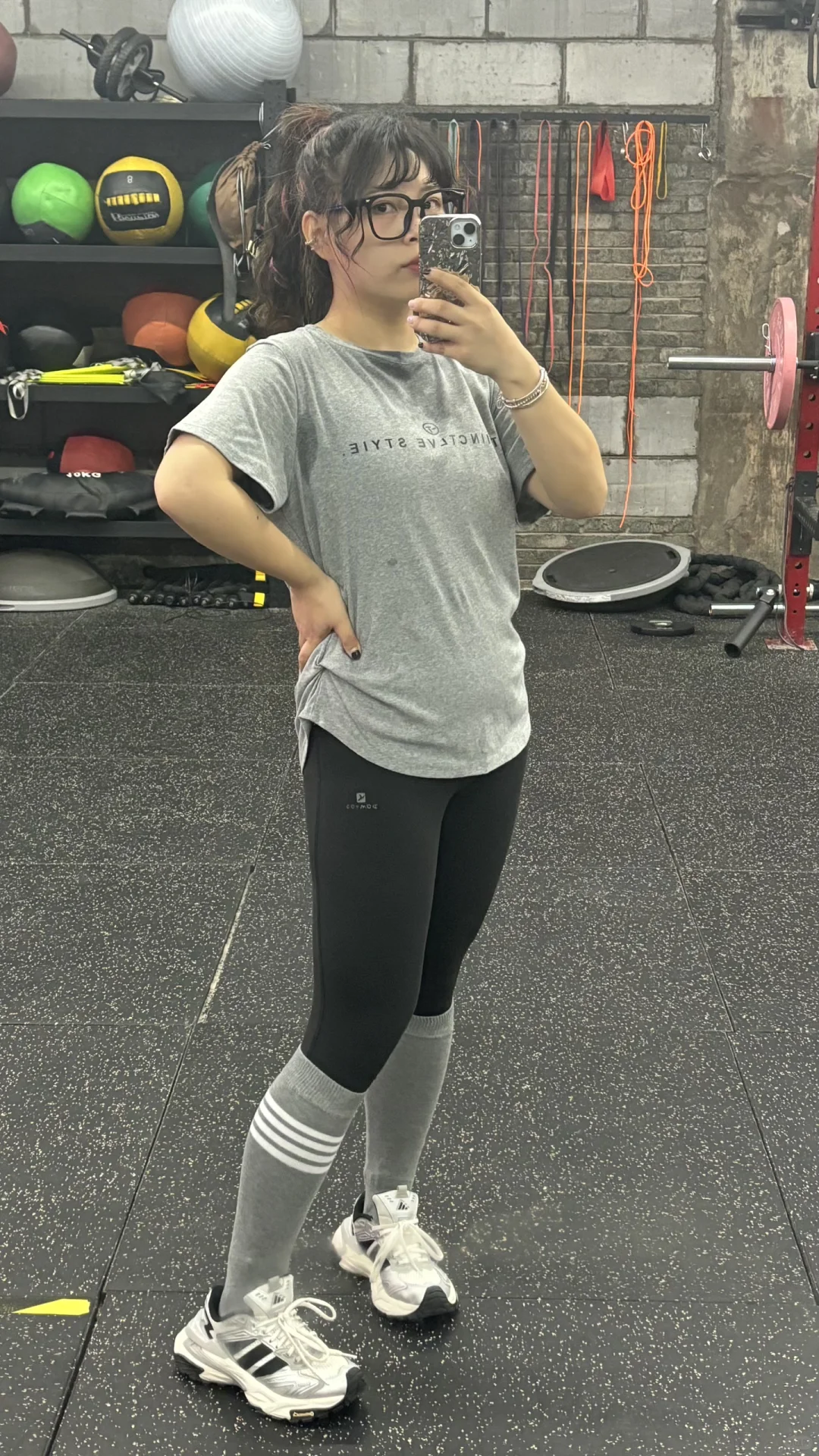 大胆去试试瑜伽裤！