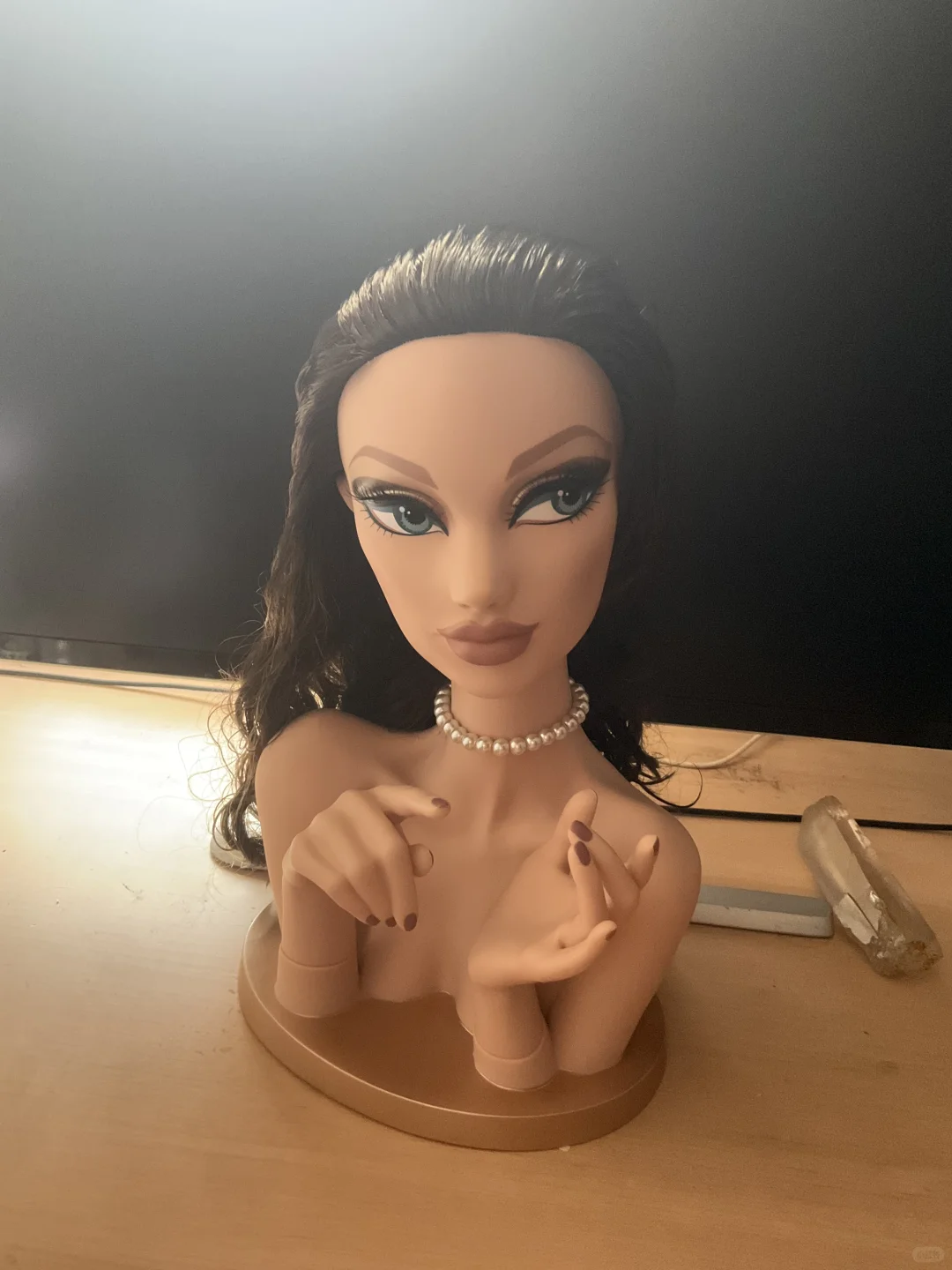 喜欢美容美发的可以买 笑死 一直在玩假装