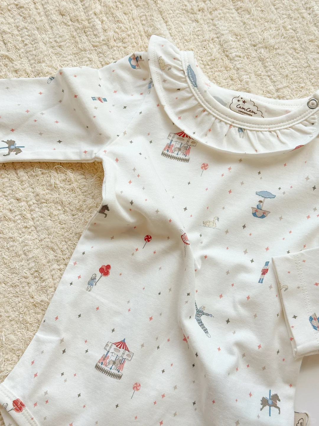 被问爆的camcam包屁衣！北欧萌娃感焊在身上