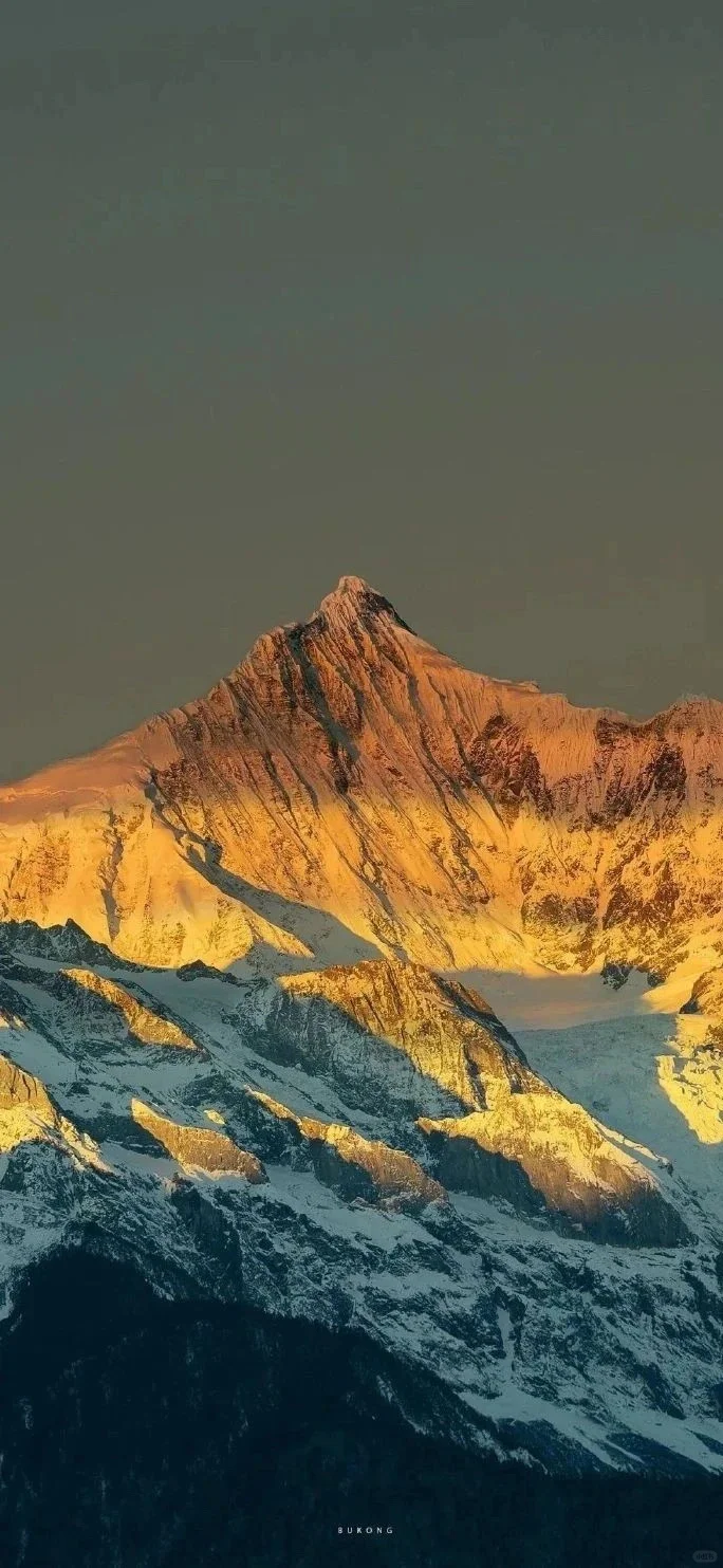 美女壁纸｜不藏了！这组图让旧机逆袭成顶配