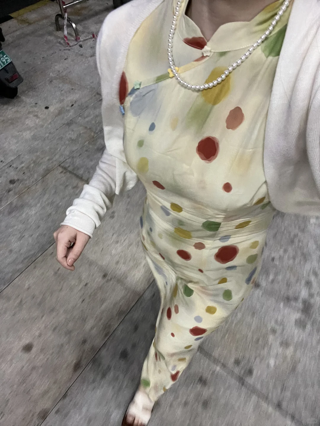 俏皮旗袍，有点意思……