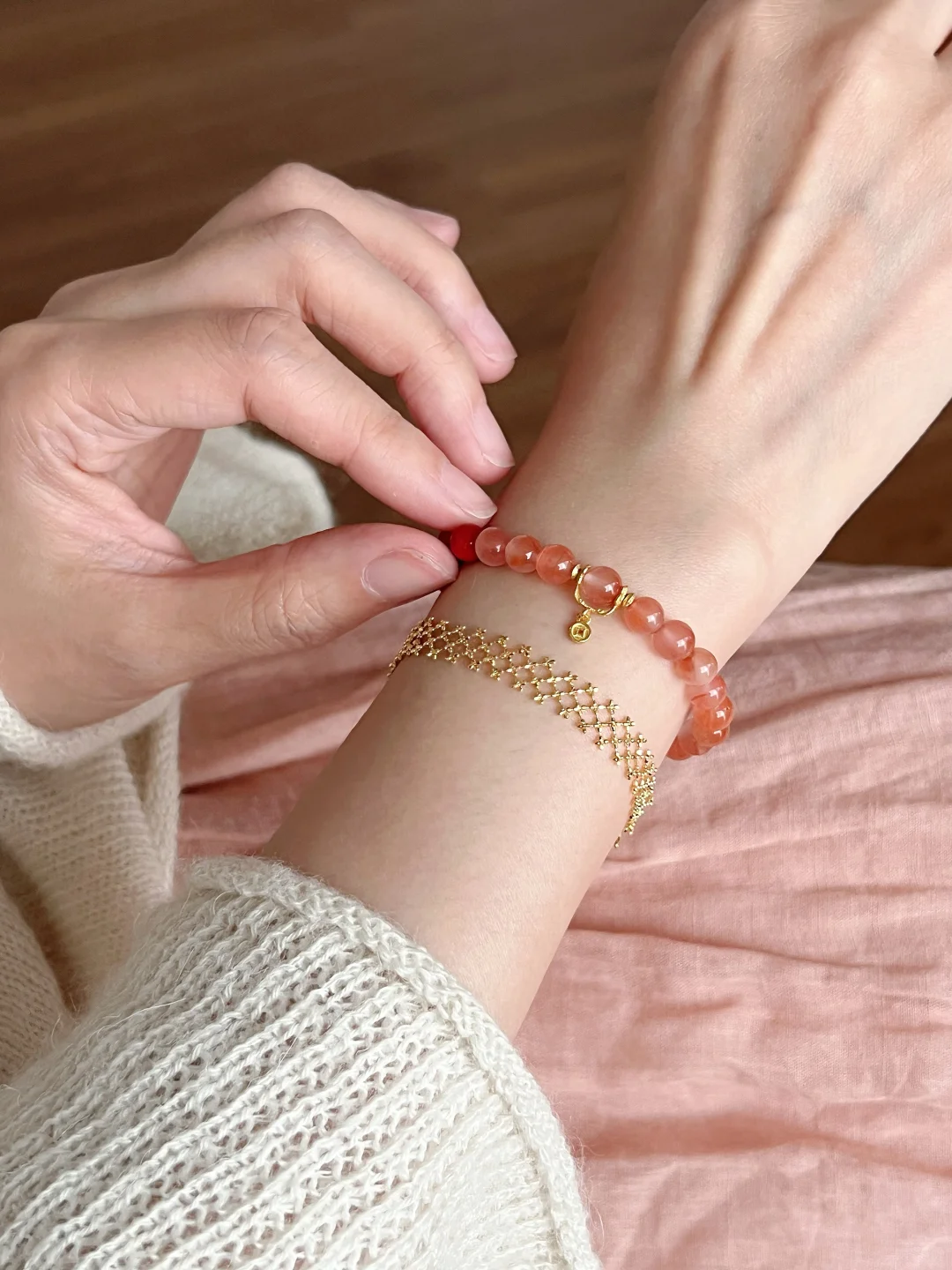 半红凝脂半朱华🏮几抹福运伴凝眸～