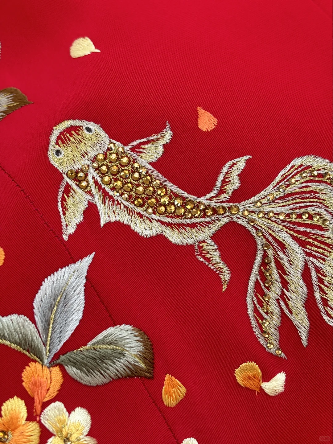 订婚旗袍就选它！！包没错！！❤️❤️