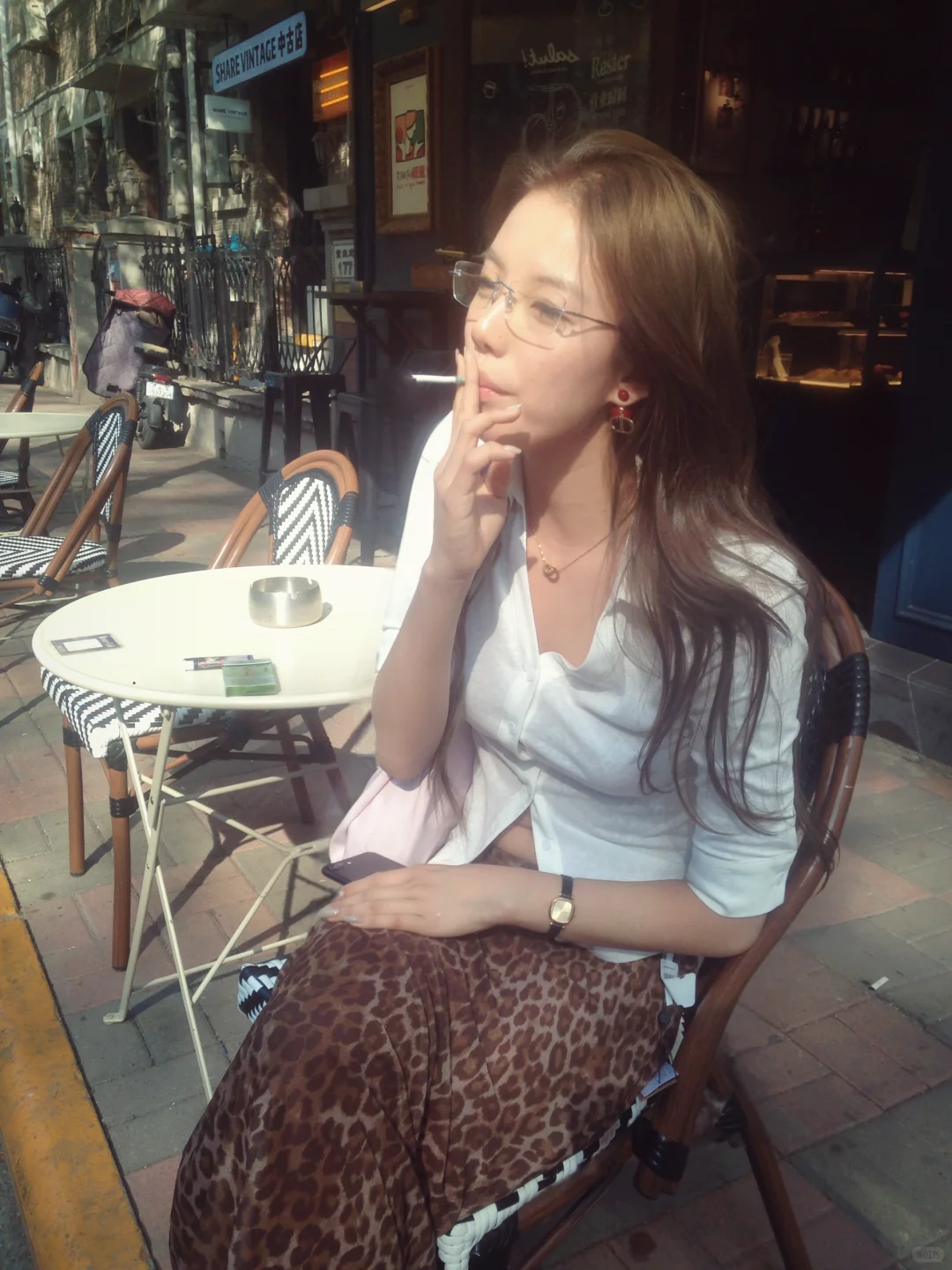 劲劲的小妞文学