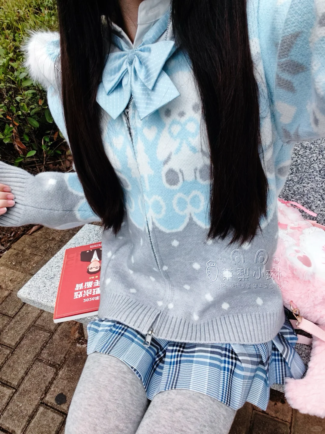 厚灰搭蓝色尊嘟很好看！