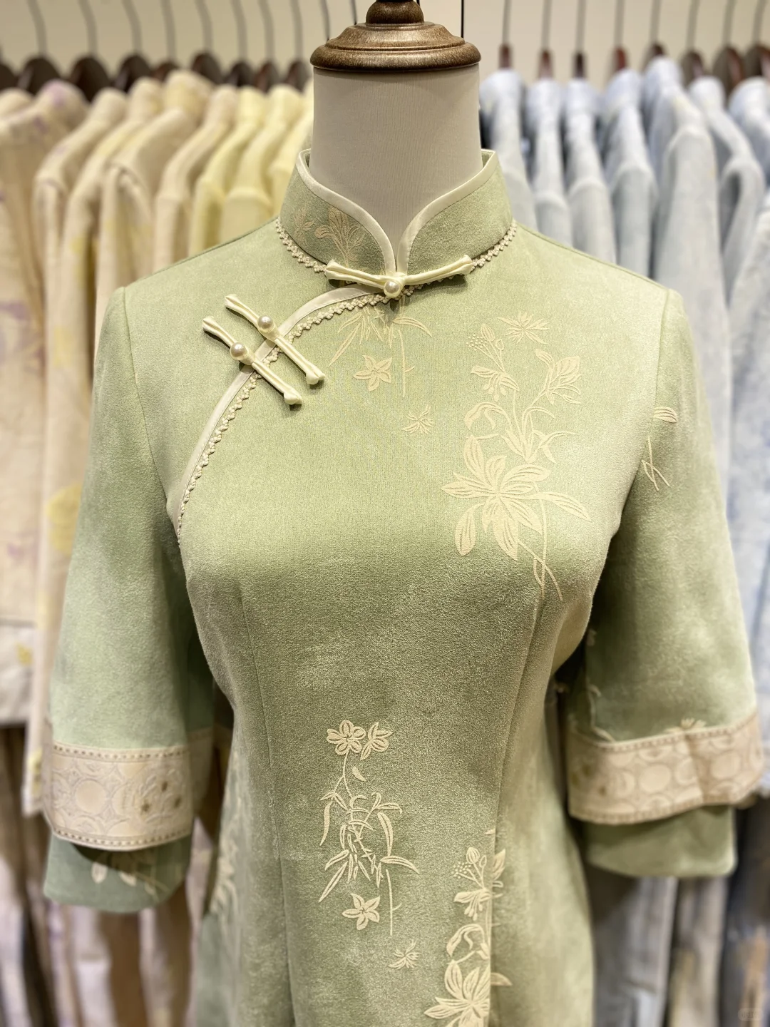 天津滨江道】百元旗袍买啦三件开心