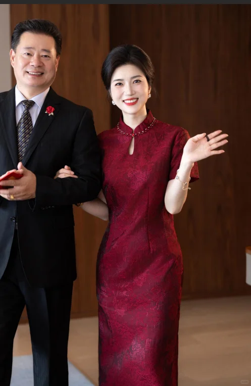 👗国庆婚礼妈妈装攻略！这6套高级又百搭