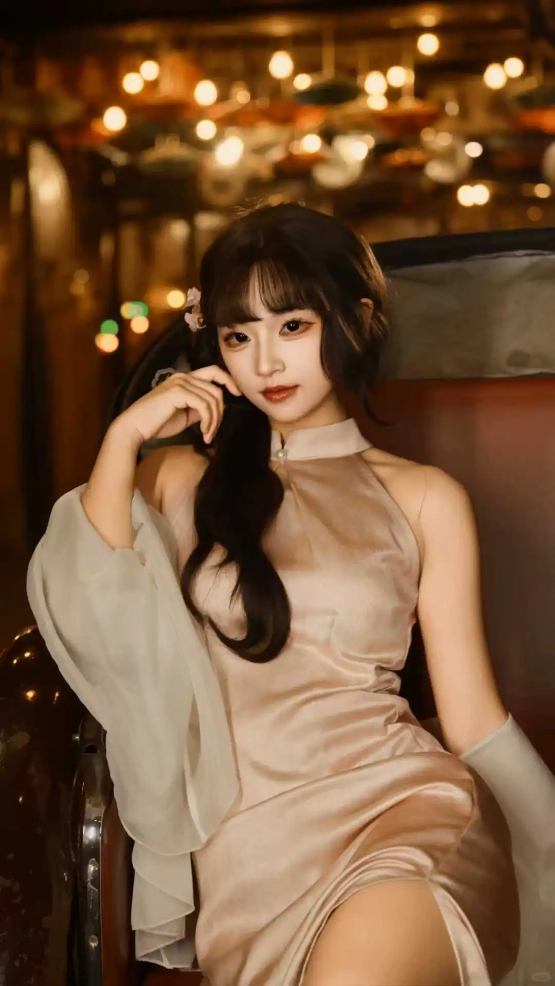 旗袍写真分享｜复古黄包车旁邂逅民国韵味✨