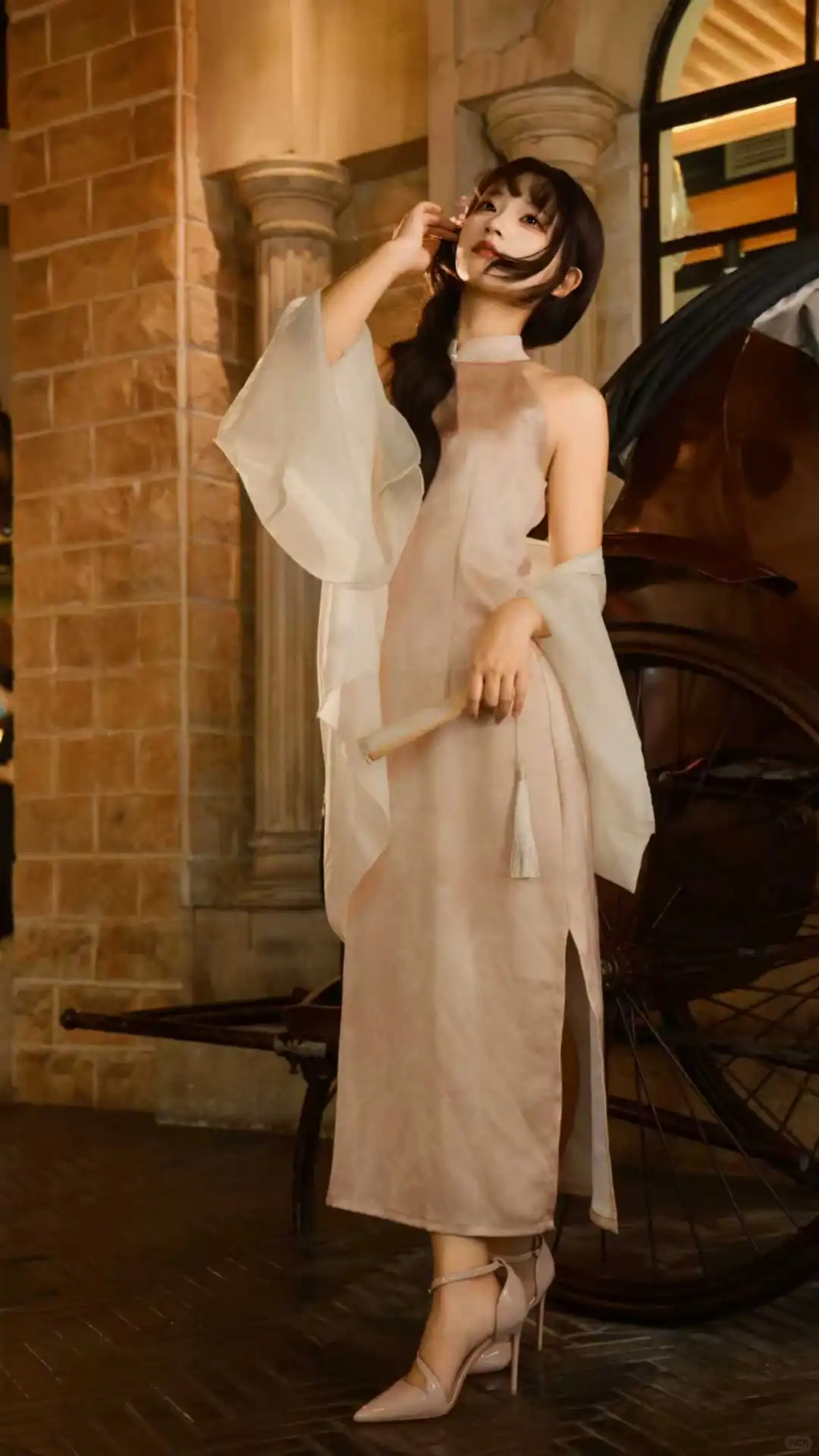 旗袍写真分享｜复古黄包车旁邂逅民国韵味✨