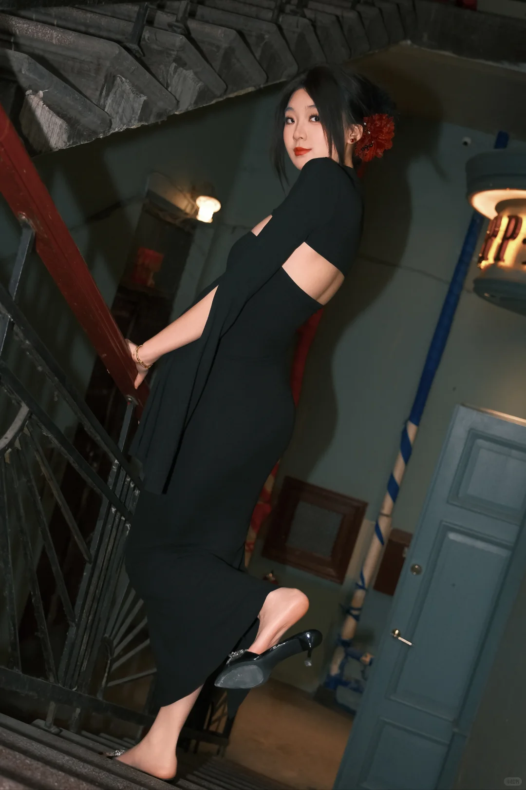 新中式旗袍杀疯了！把东方美穿成暗夜玫瑰