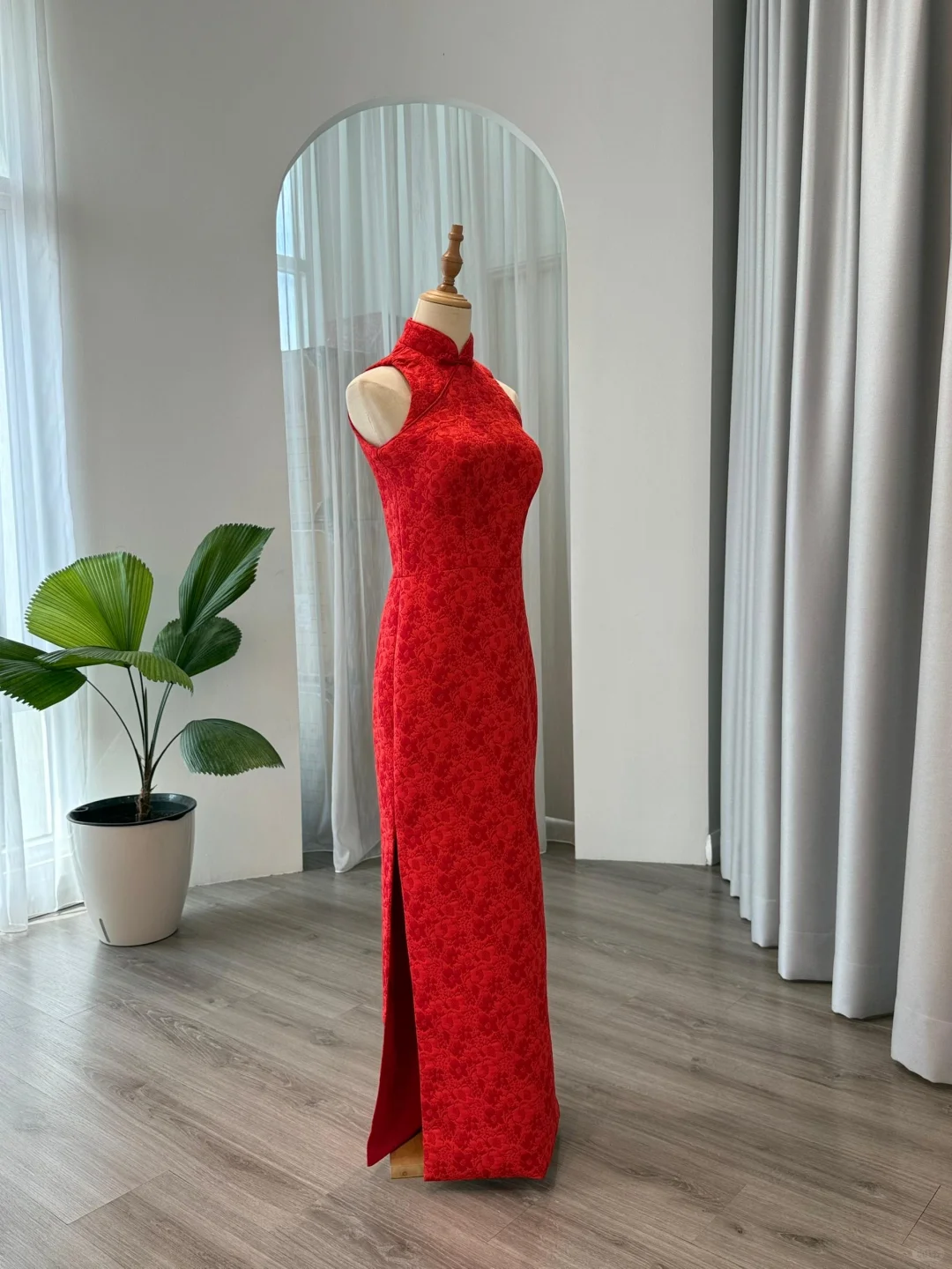 定制红色旗袍｜婚礼上的东方优雅 ❤️👰🏻‍♀️