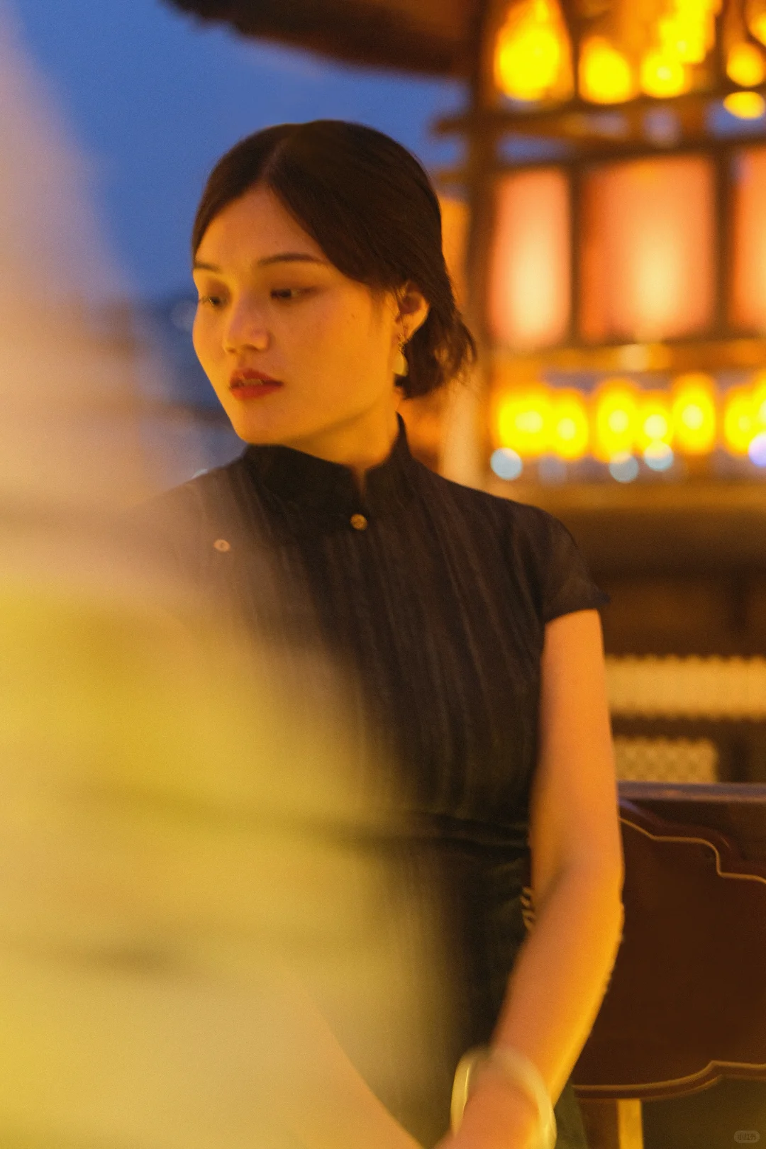 和不愿意擦边的男朋友，一起拍的江夏里旗袍