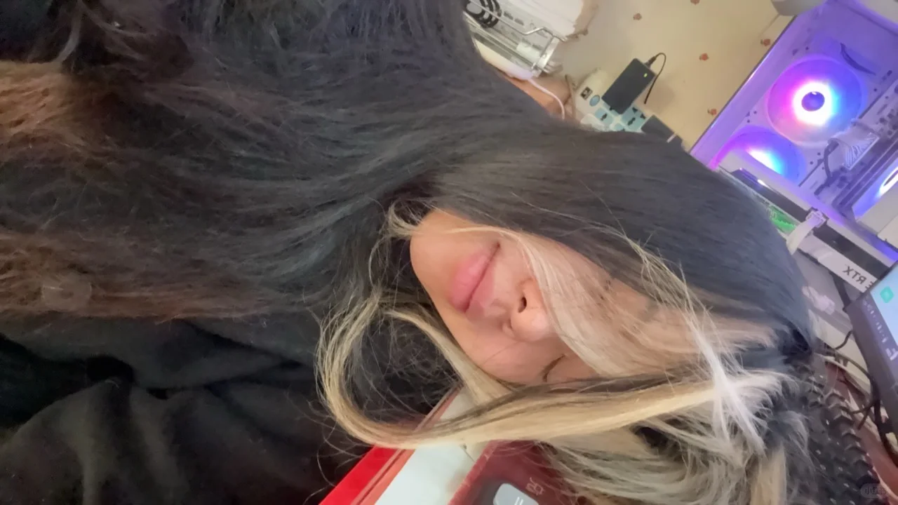 我晕倒了我需要美女亲醒