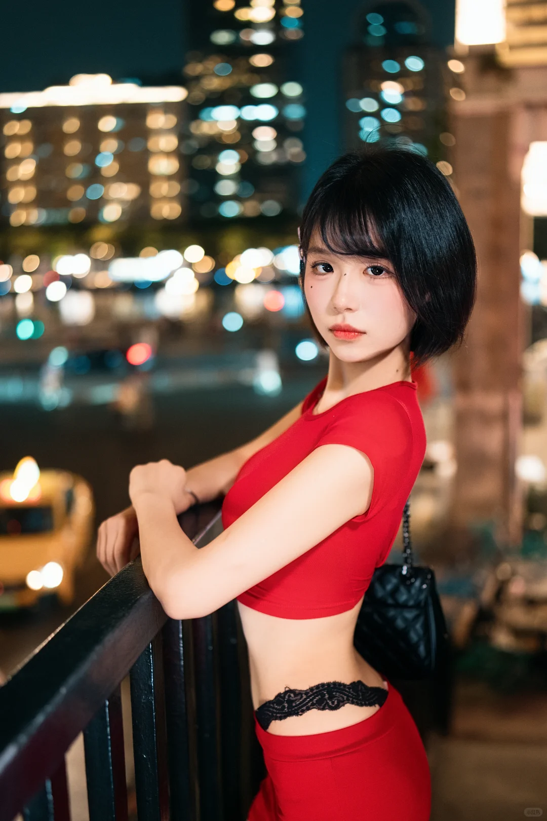 街头红色小辣椒辣妹🔥