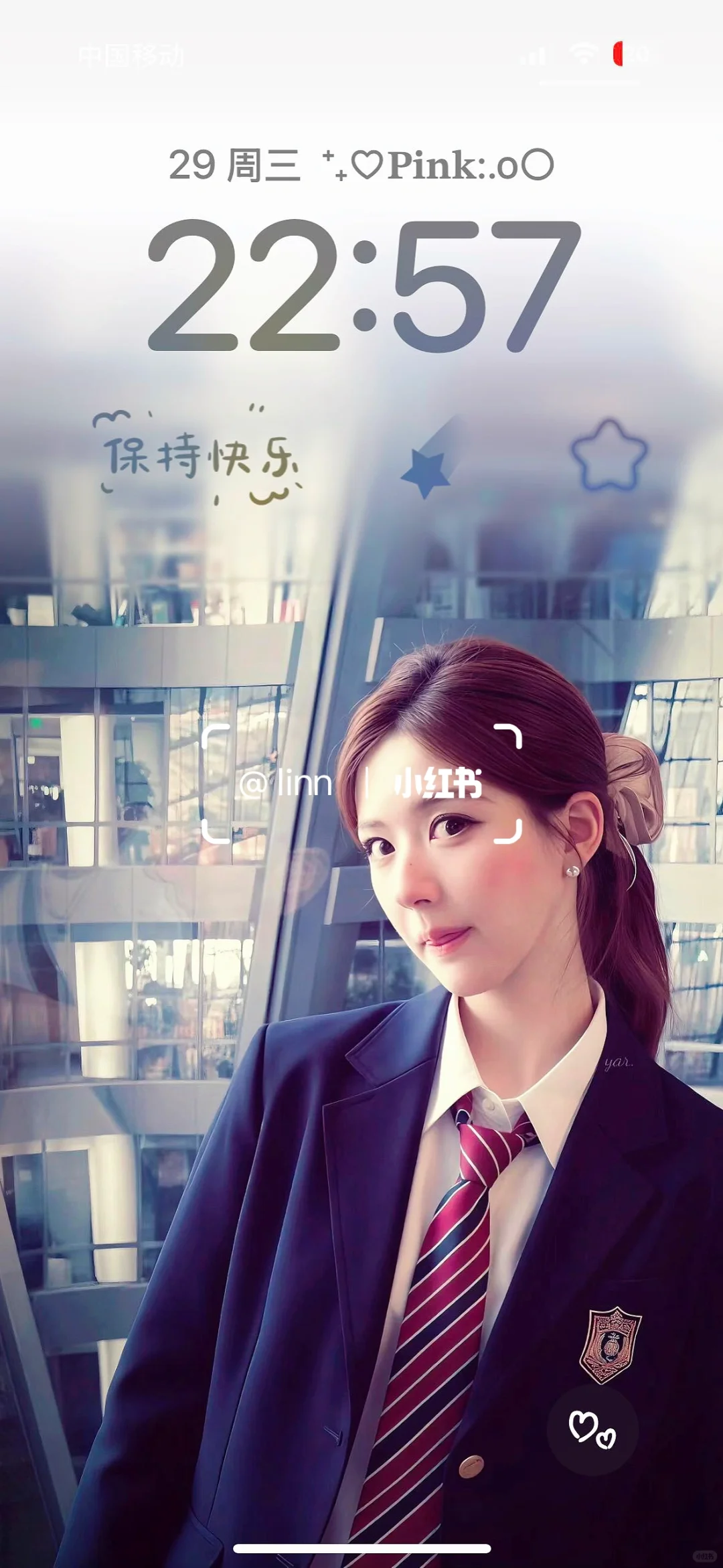 啊啊啊 谁懂露思这张壁纸的含金量啊