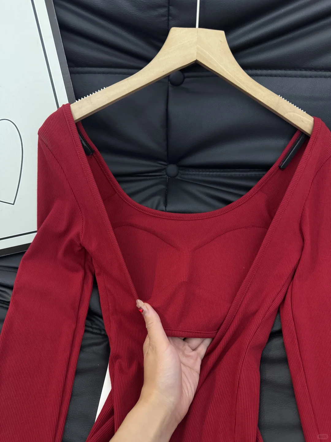 古早氛围狠狠心动！正红色露背真的权威！！