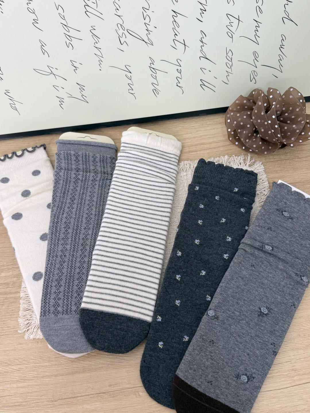 秋冬氛围感十足的韩系袜袜分享～