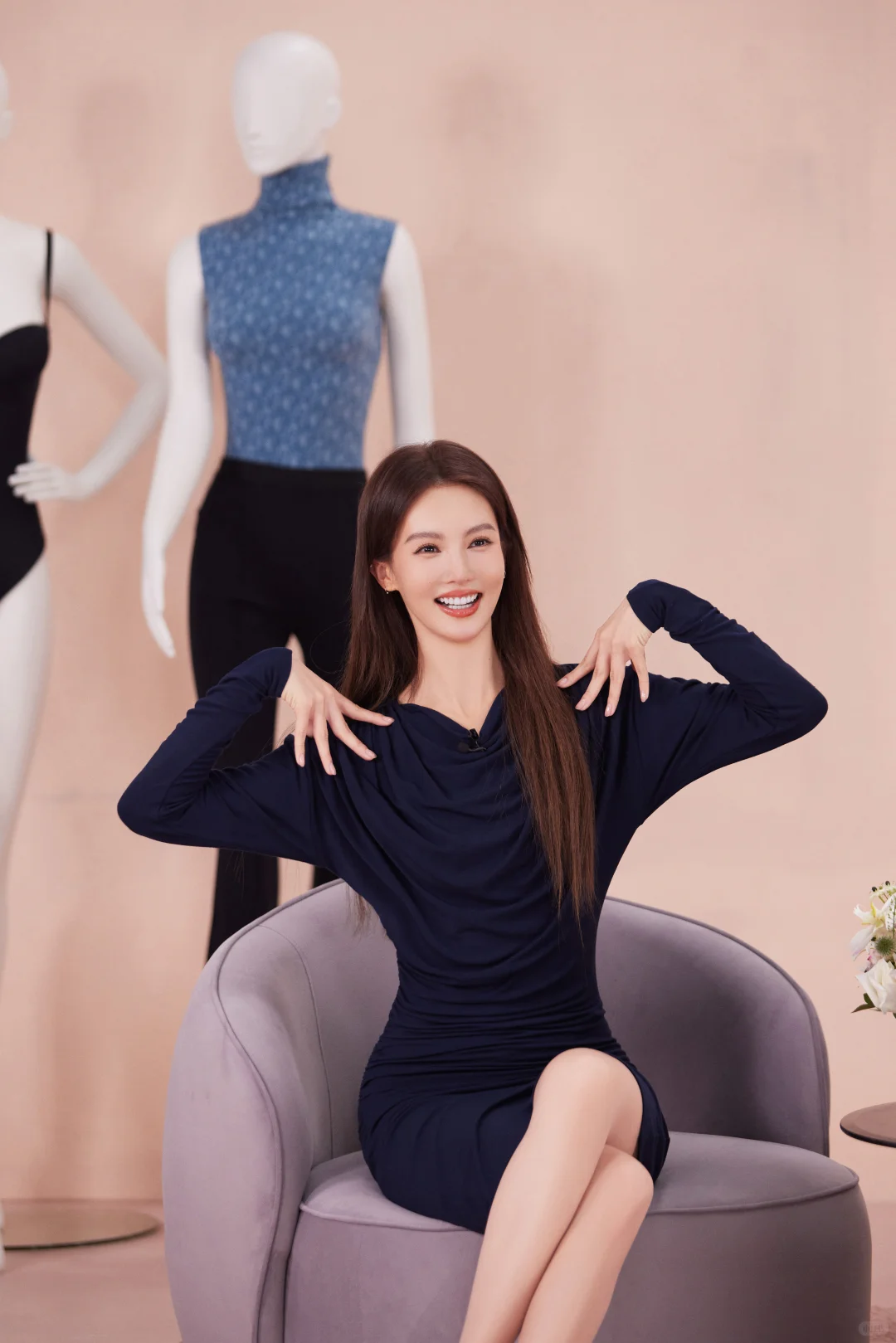 金晨代言Wolford，能看出她穿丝袜了吗