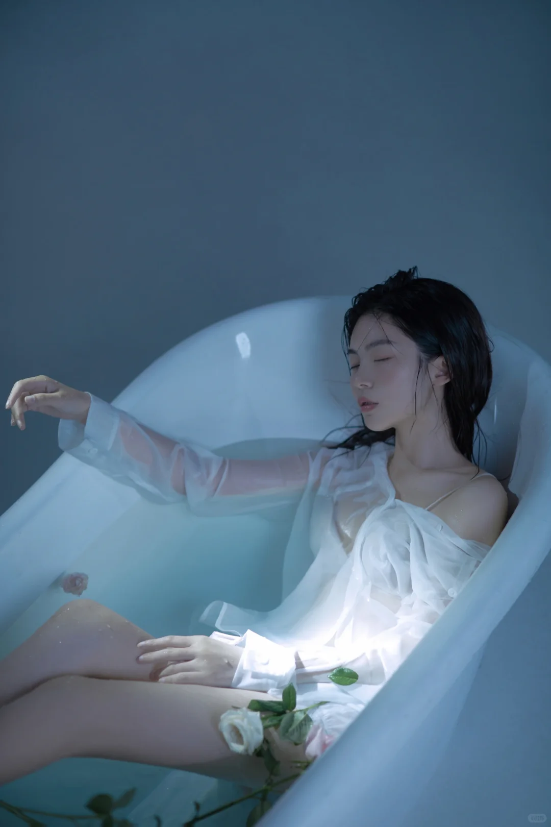 🌟“梦幻泡影”：浴缸中的情绪绮梦