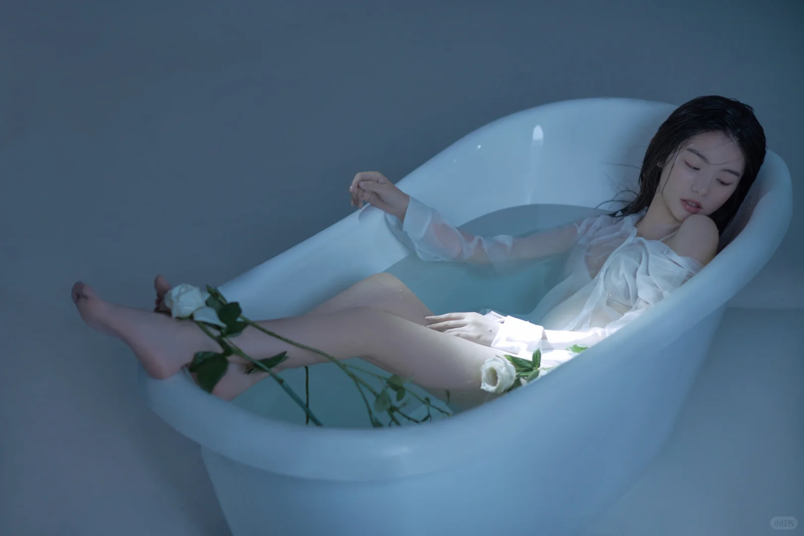 🌟“梦幻泡影”：浴缸中的情绪绮梦