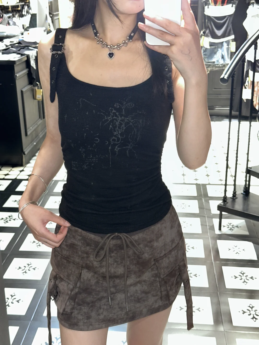 哇塞！太辣了吧！！