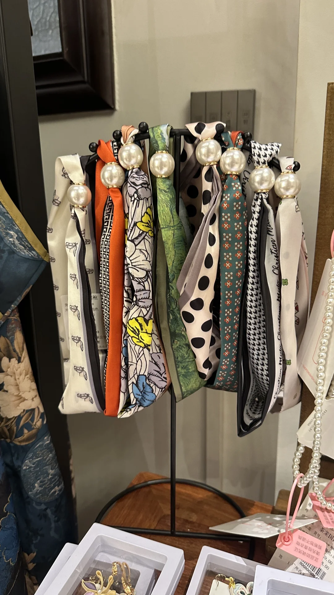 有实力‼️旗袍店开在北京路却明码标价99/件