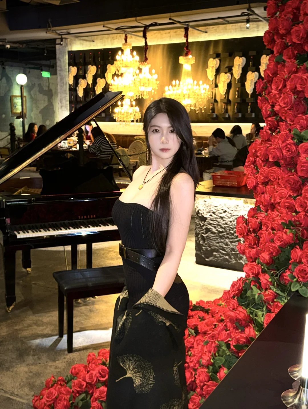 我知道我脾气差 但是我长得美 你能忍就忍忍