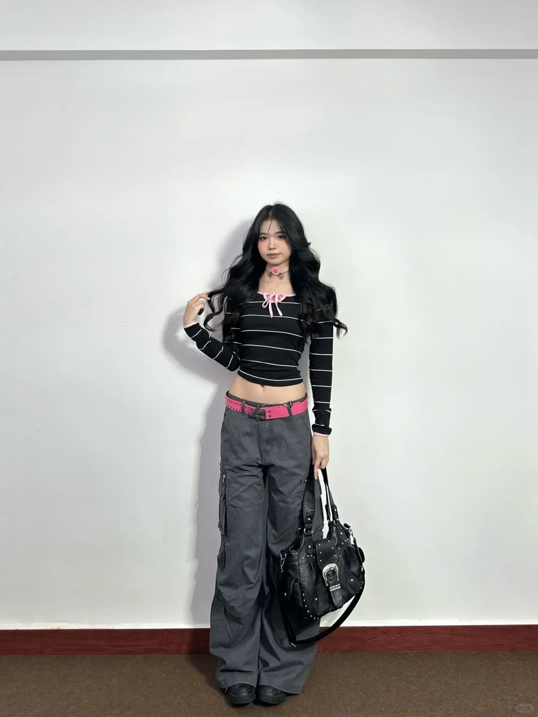 ★.⋆千禧辣妹｜不费力灰色系穿搭♡⃝ .. 📓 ‧₊˚