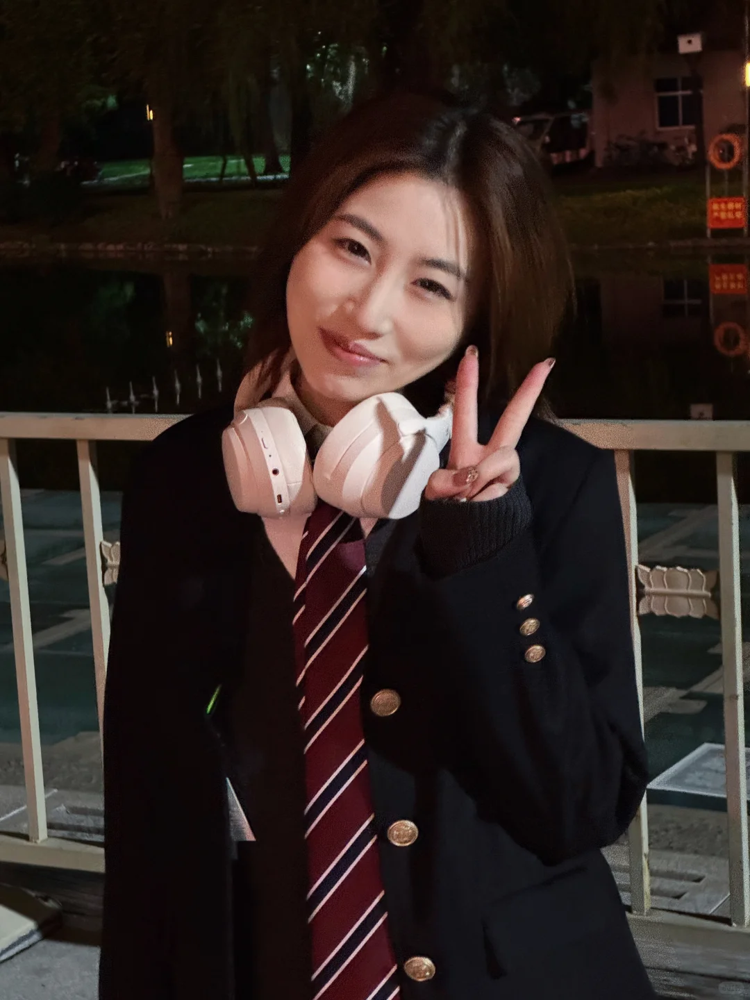 夜间JK制服拍照📸