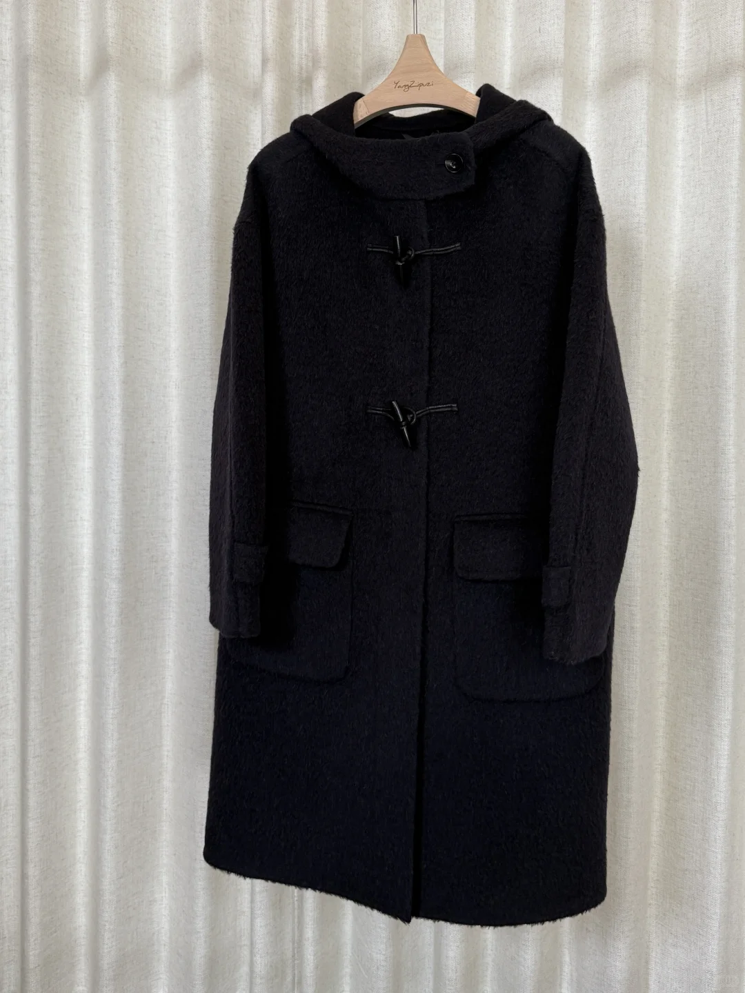 JK美女！这是为你精挑细选的绀青牛角扣大衣