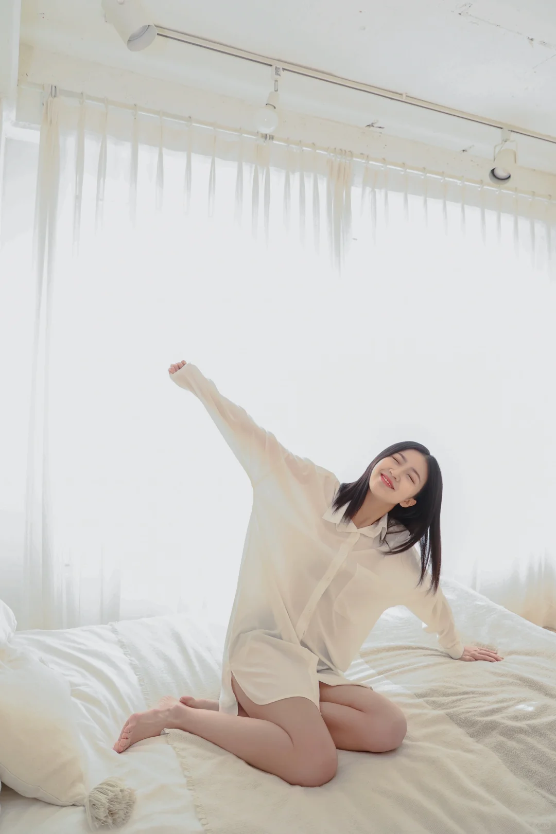 03年青春甜美风韩国🇰🇷模特 拍摄可约