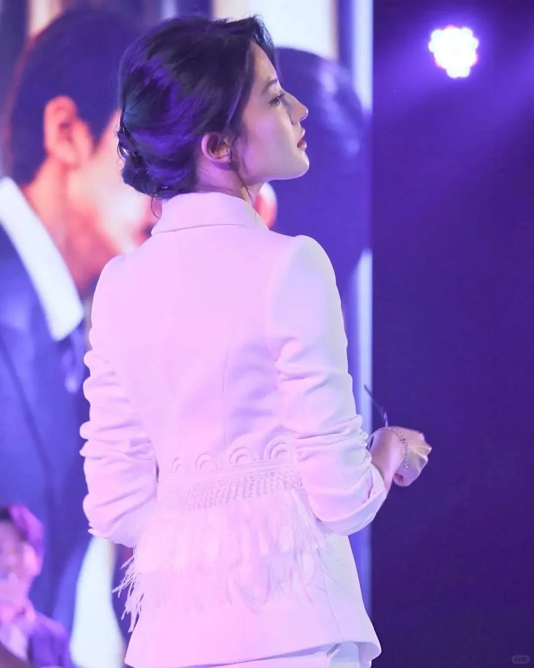 我的天❗️❗️她好魅！！！