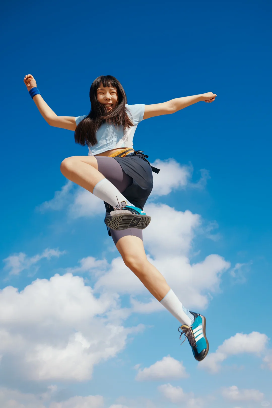 小弹壳｜积极向上的生命力 爱笑的女孩