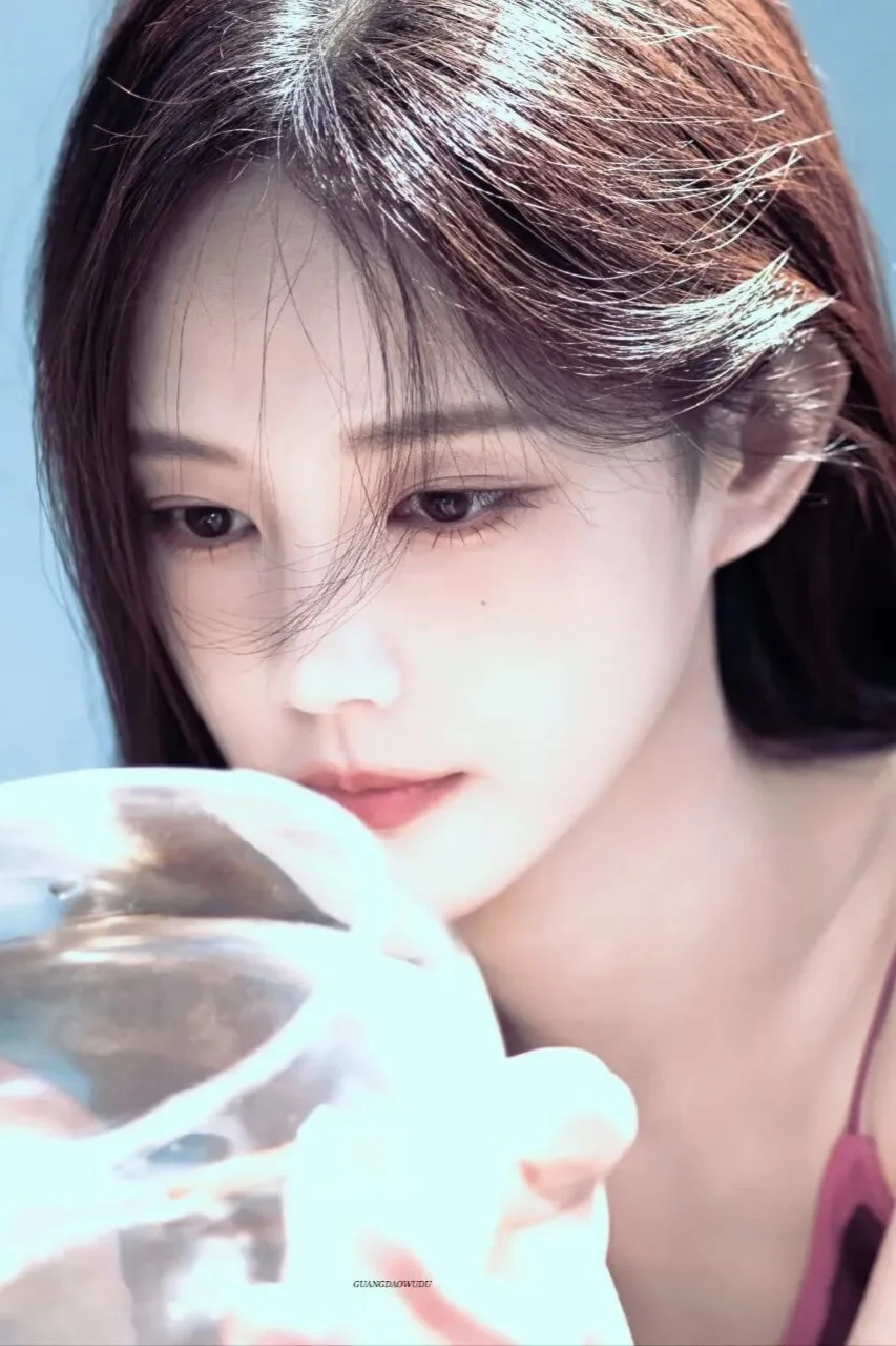 Share |李一桐壁纸分享~