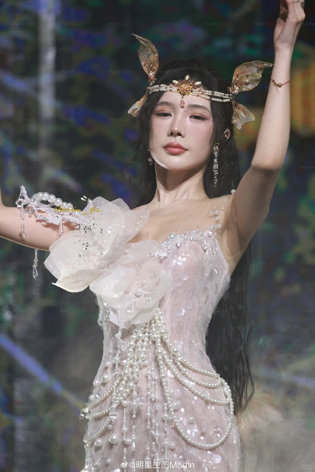 戴燕妮演出生图，姐姐魅力四射