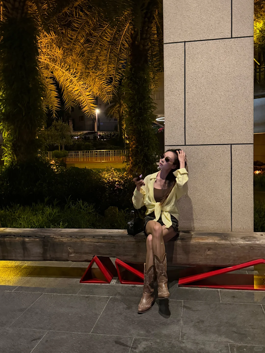 大学后时隔好久穿丝袜出街