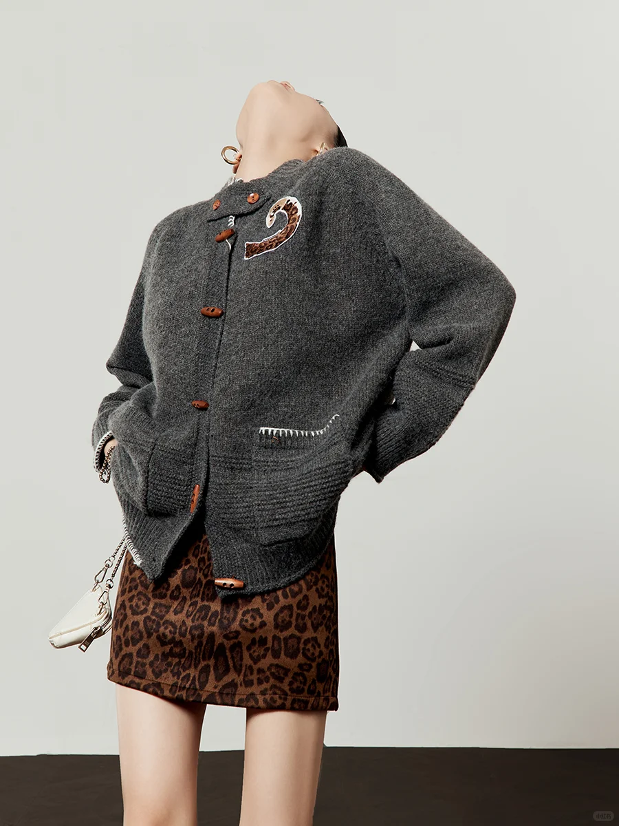秋季穿搭 | 豹纹辣妹显瘦套装✨