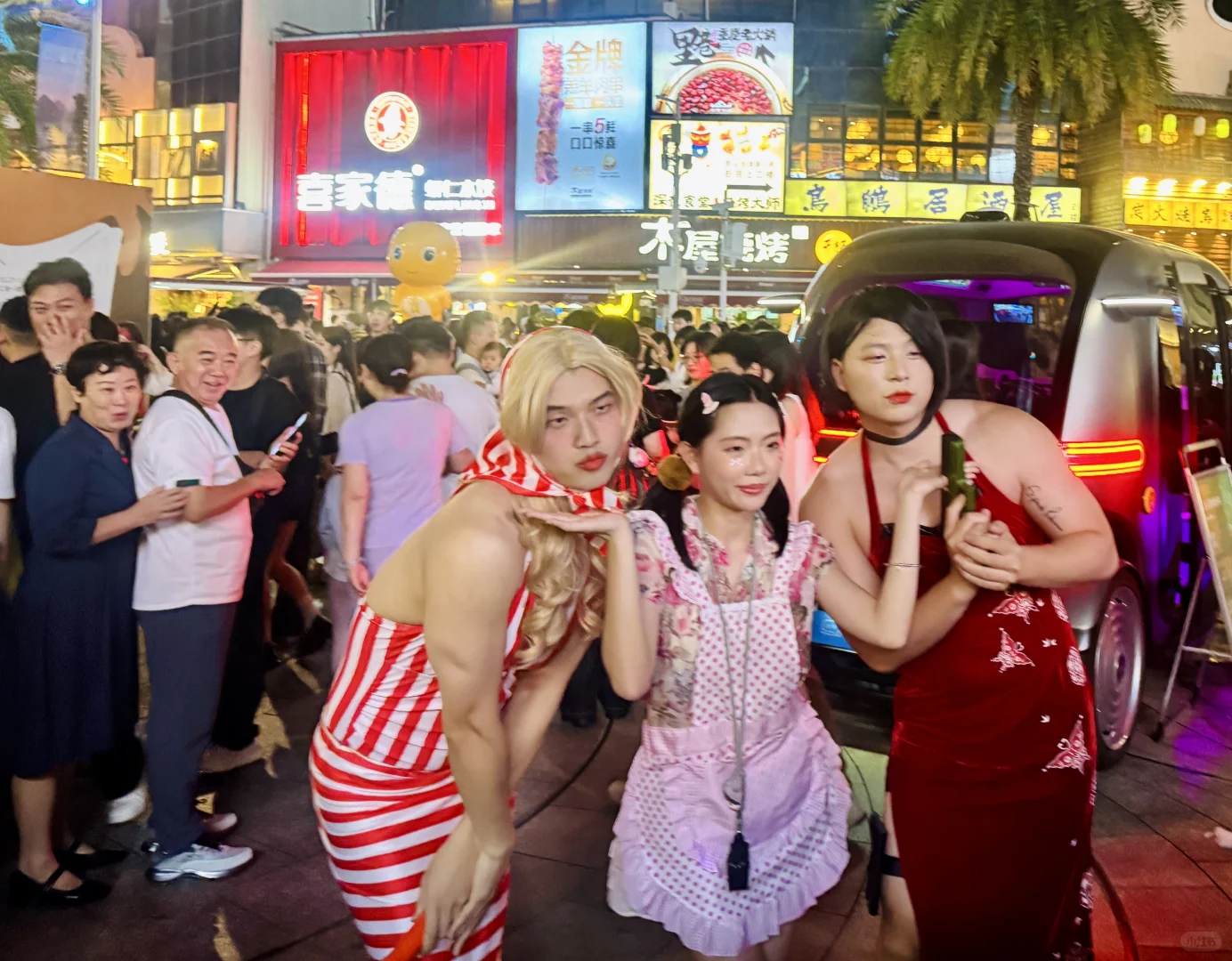 万圣节 海上世界 这个男人真妩媚hh