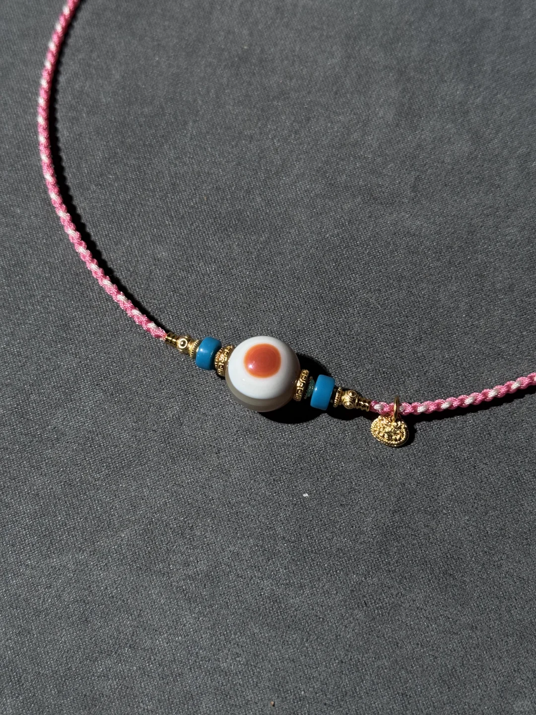 一款配色很提气的玛瑙板珠橘色板眼女士项链