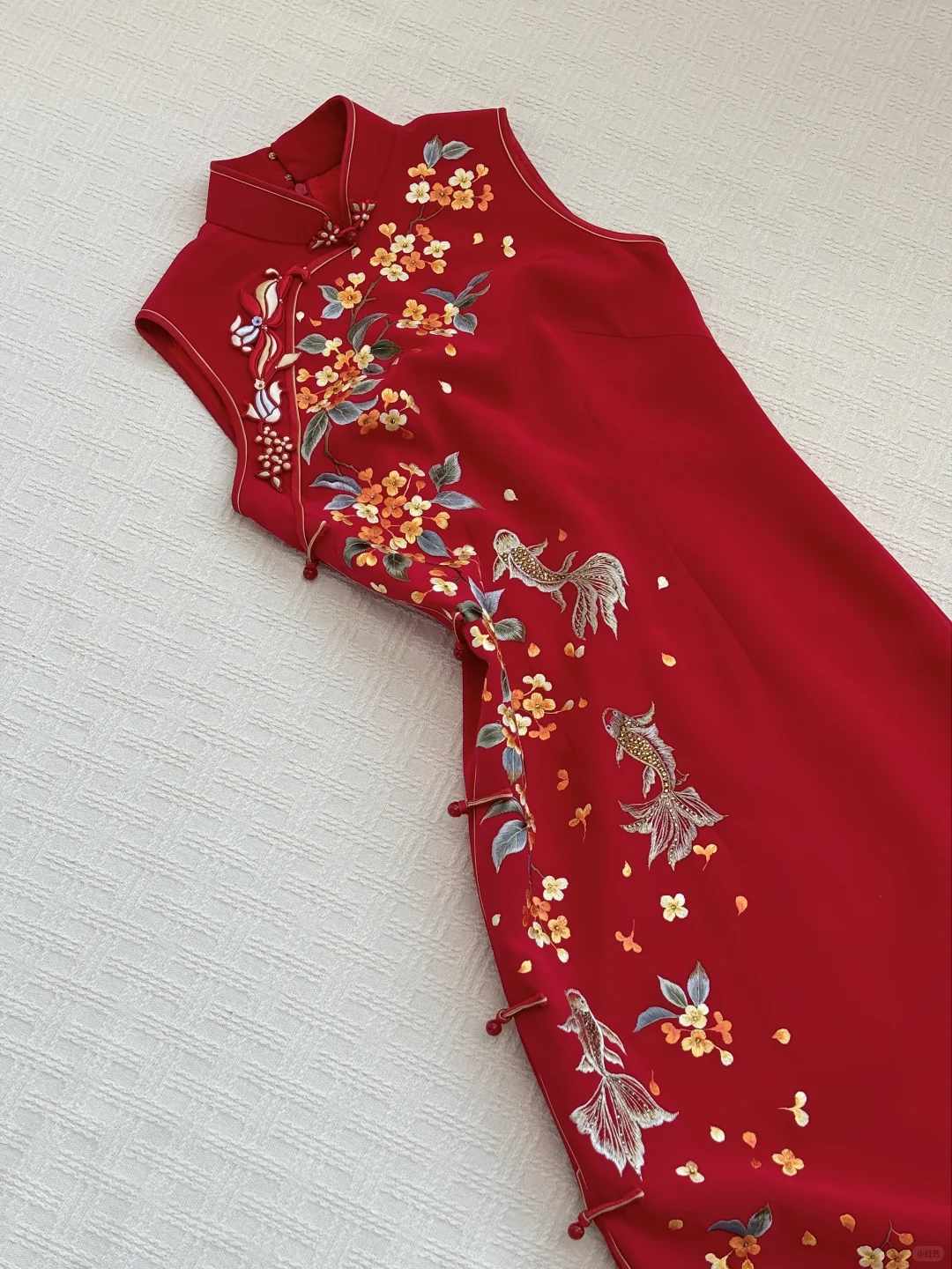 订婚旗袍就选它！！包没错！！❤️❤️