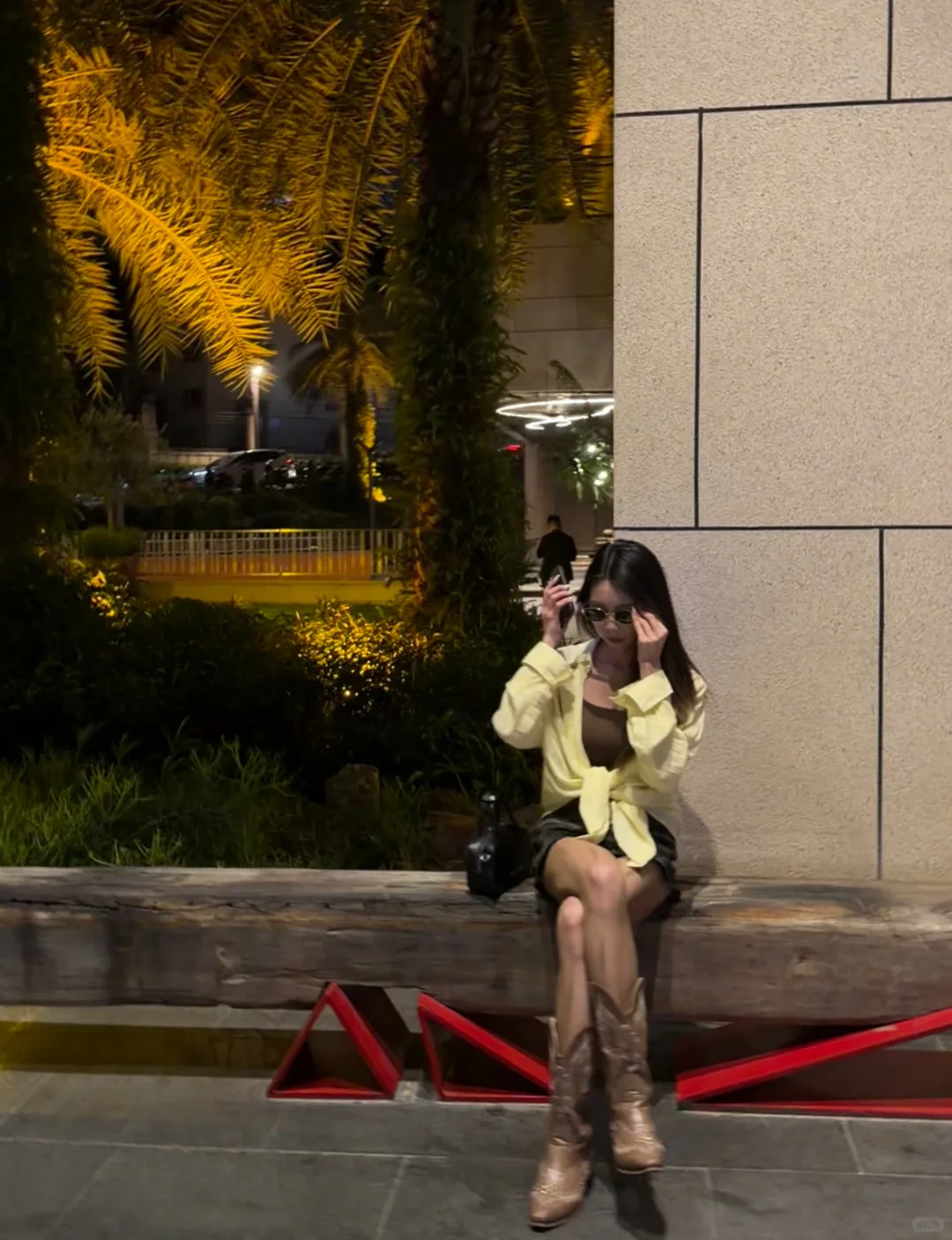 大学后时隔好久穿丝袜出街