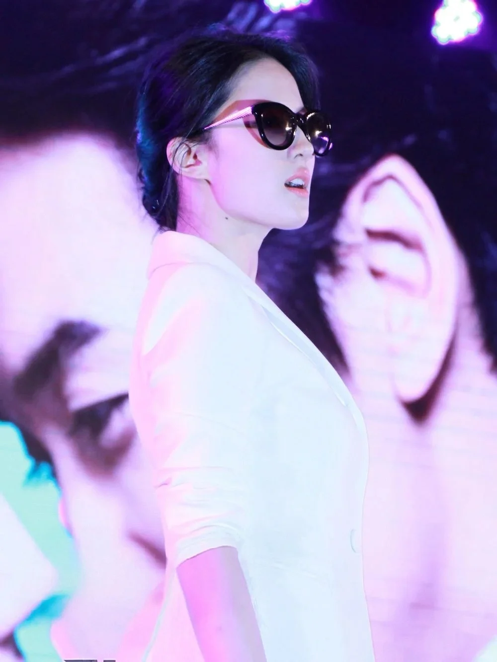 我的天❗️❗️她好魅！！！