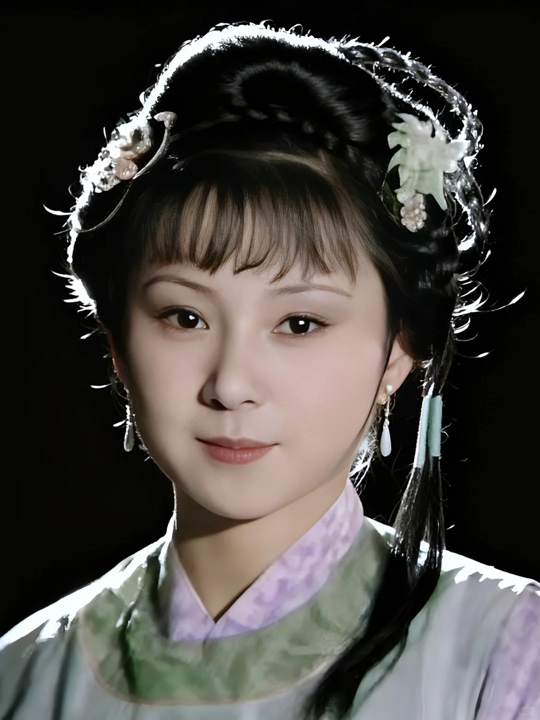 87版《红楼梦》晴雯定妆照：风流灵巧招人怨