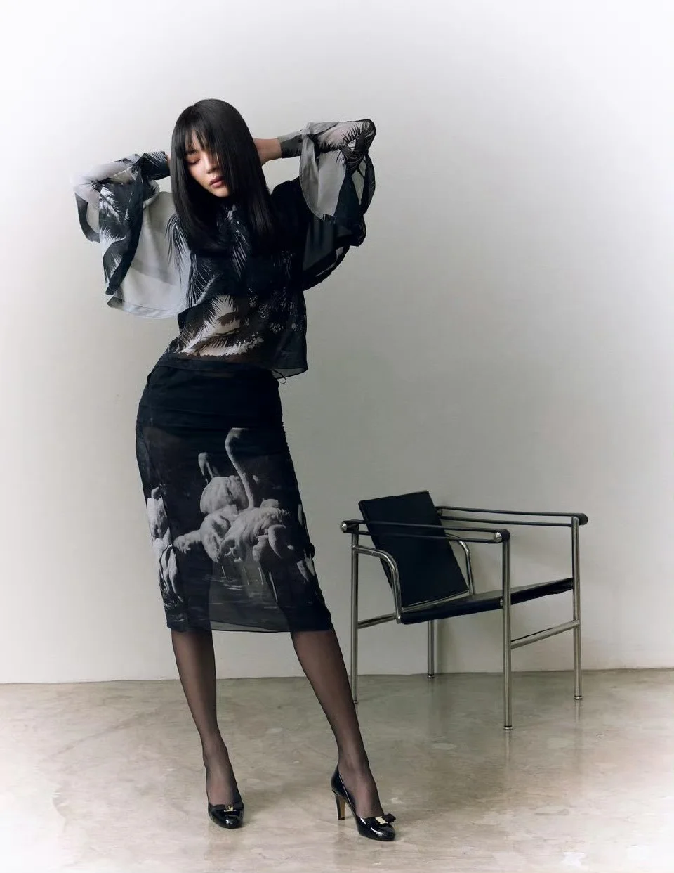 Faye Peraya与Ferragamo 优雅妩媚😍🌻