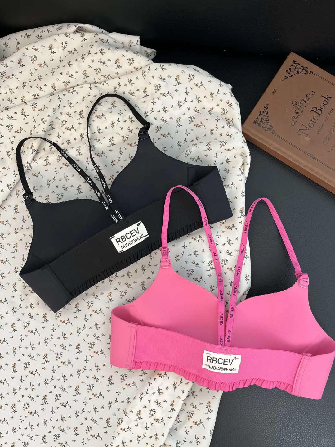 圆圆爆沟太绝😭其他聚拢 bra 都输惨了！