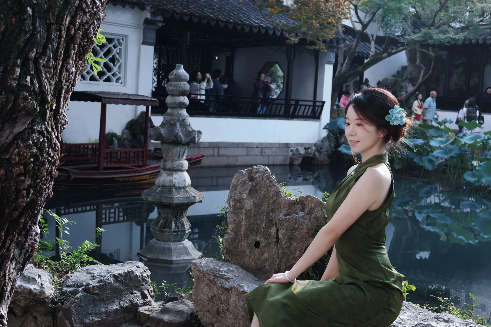 在留园穿旗袍：你将拥有超绝氛围感写真