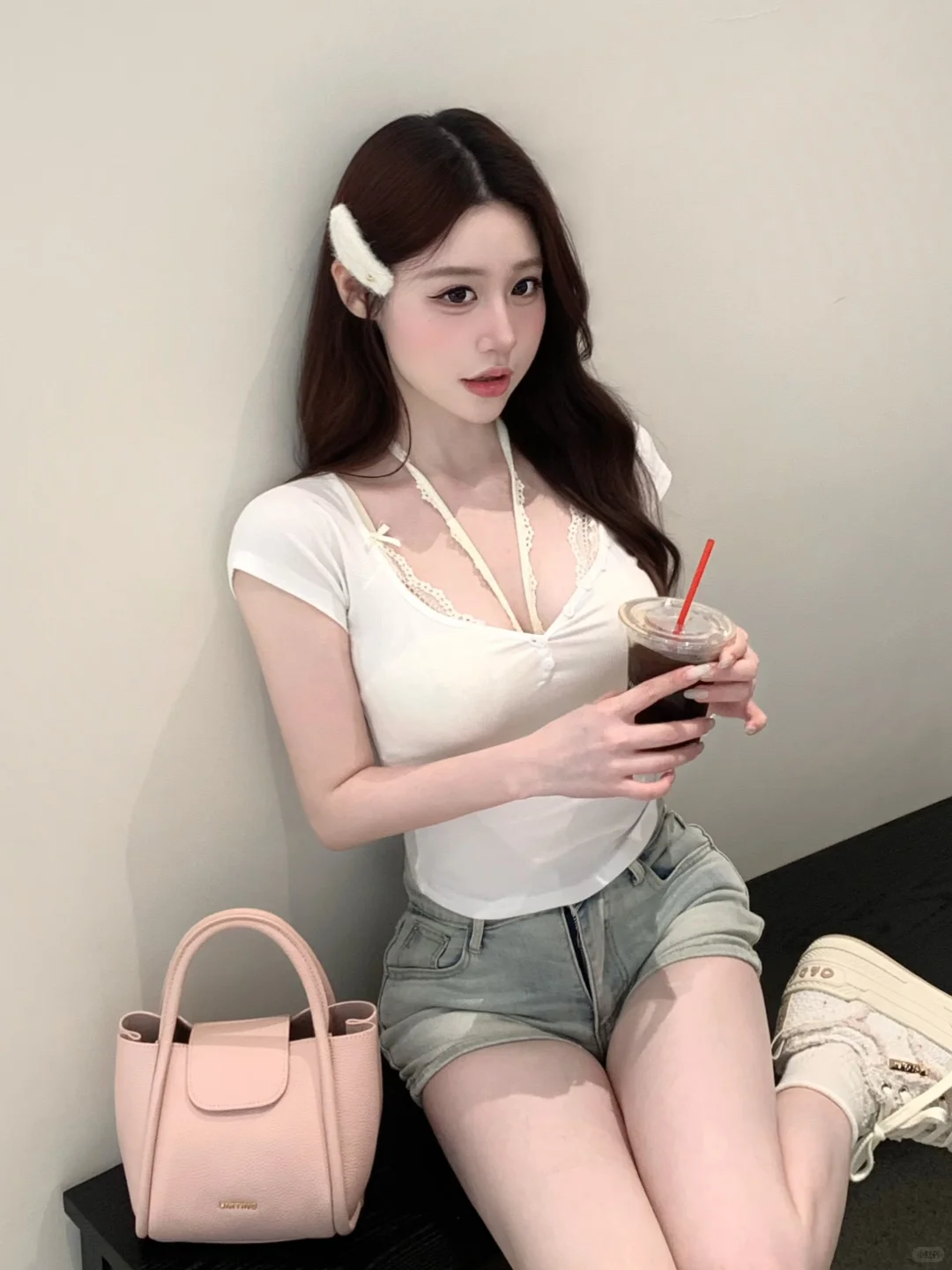 胸小但挑漂亮内搭很会~💰叠穿天菜