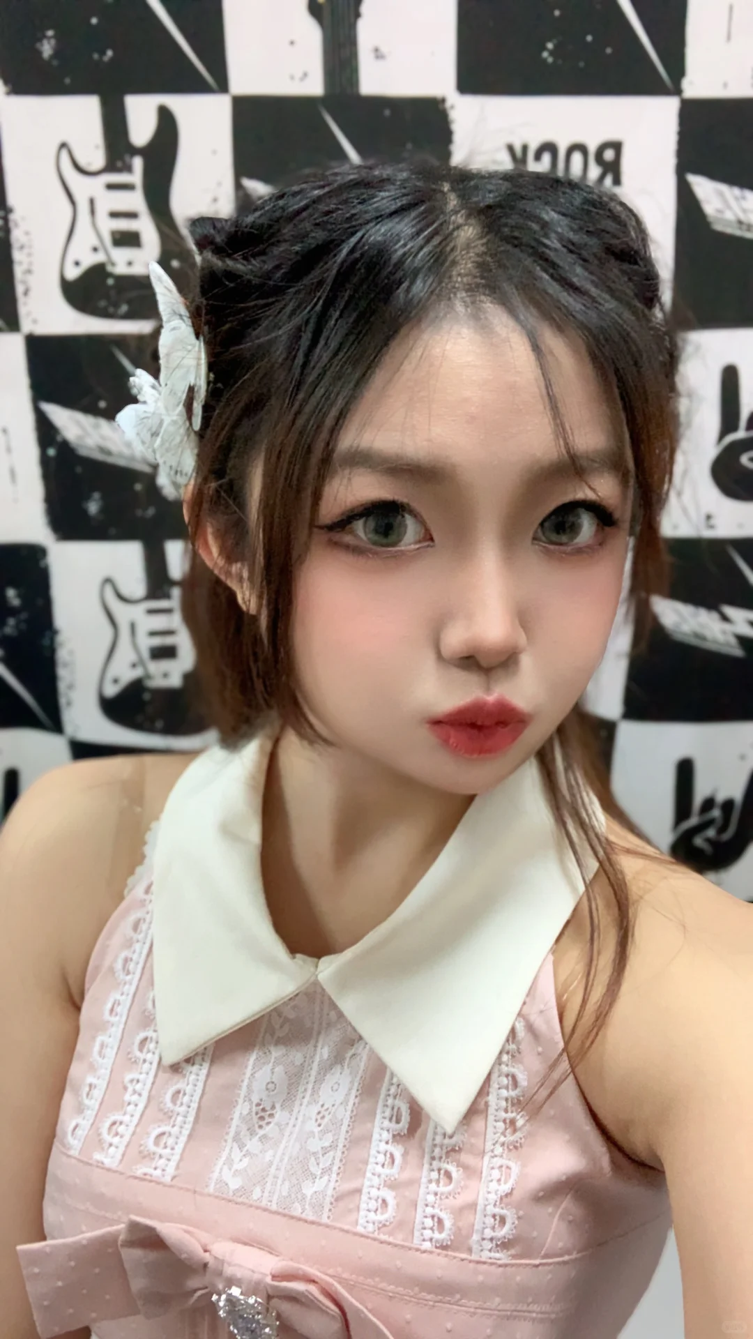 粉色娇嫩，如今我穿正好